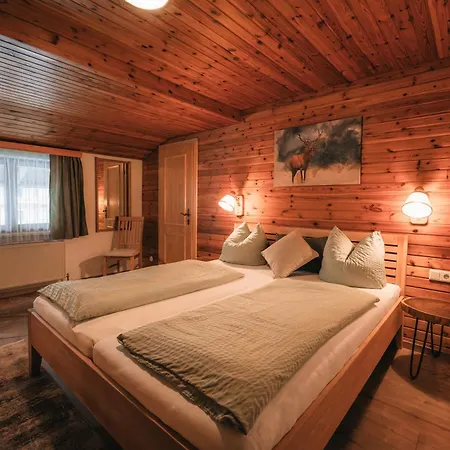 Andrea Fusch an der Grossglocknerstrasse