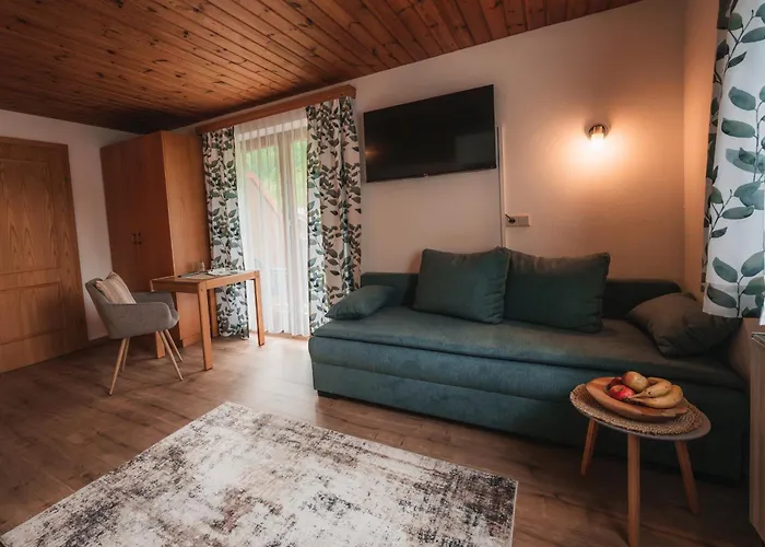 Andrea Fusch an der Grossglocknerstrasse